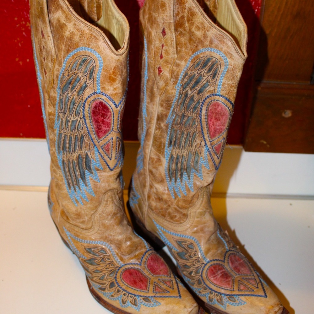CORRAL HEART ANGEL WING SNIP TOE